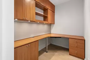 240 E Illinois St, Chicago, IL 60611 - Photo 15