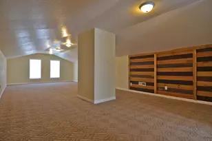 2116 Champlain St, Ottawa, IL 61350 - Photo 13