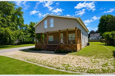2116 Champlain Street, Ottawa, IL 61350 - Photo 1