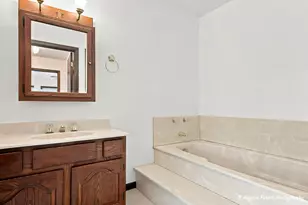 33481 N Christa Dr, Ingleside, IL 60041 - Photo 15