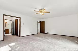 33481 N Christa Dr, Ingleside, IL 60041 - Photo 13
