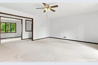 33481 N Christa Drive, Ingleside, IL 60041 - Photo 11