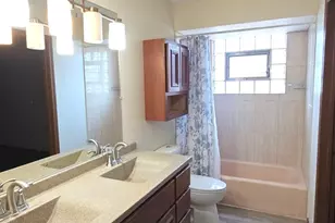7112 W 85th Pl, Burbank, IL 60459 - Photo 13