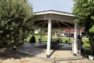 1208 Main St, Mendota, IL 61342 - Photo 25