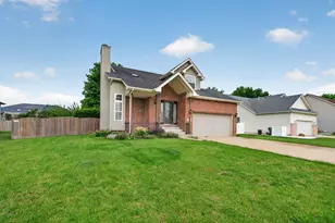 1160 S Heritage Dr, Diamond, IL 60416 - Photo 1