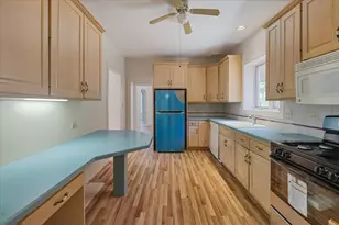 6515 N Maplewood Ave, Chicago, IL 60645 - Photo 13
