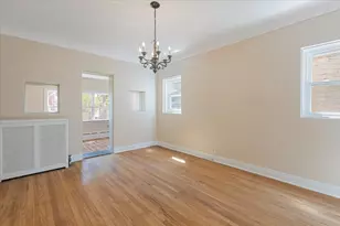 6515 N Maplewood Ave, Chicago, IL 60645 - Photo 9