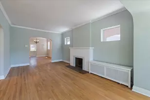 6515 N Maplewood Ave, Chicago, IL 60645 - Photo 7