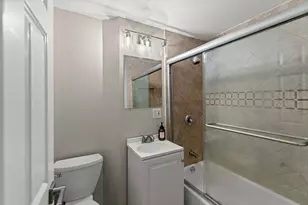 4214 N Kenmore Ave, Chicago, IL 60613 - Photo 15
