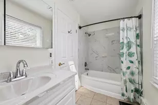 2910 Cherokee Ln, Riverwoods, IL 60015 - Photo 19