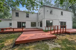 2910 Cherokee Ln, Riverwoods, IL 60015 - Photo 23