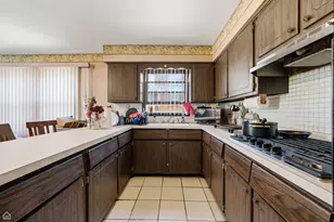 1860 State St, Calumet City, IL 60409 - Photo 13