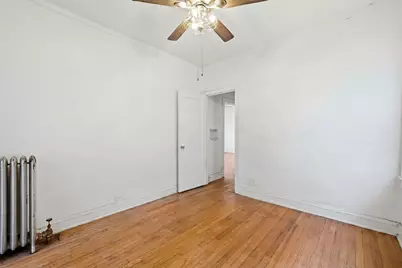 7806 S Cregier Avenue, Chicago, IL 60649 - Photo 13