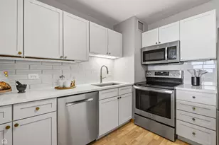 1636 N Wells St, Chicago, IL 60614 - Photo 5