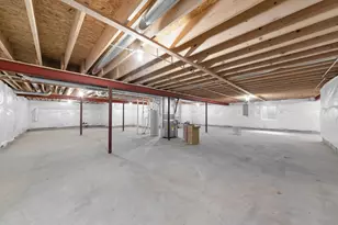 135 S Devoe Dr, Oswego, IL 60543 - Photo 21