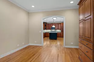 130 S Bradford Ct, Lake Forest, IL 60045 - Photo 13
