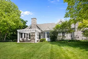 130 S Bradford Ct, Lake Forest, IL 60045 - Photo 25