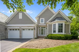 130 S Bradford Ct, Lake Forest, IL 60045 - Photo 1