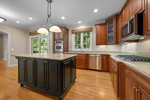 130 S Bradford Ct, Lake Forest, IL 60045 - Photo 7