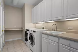 130 S Bradford Ct, Lake Forest, IL 60045 - Photo 21
