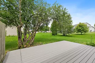 1435 Moluf St, Dekalb, IL 60115 - Photo 15