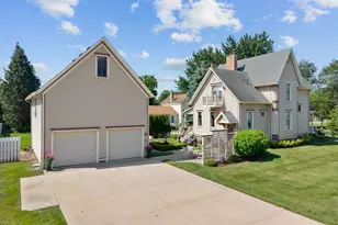 325 N State St, Marengo, IL 60152 - Photo 41