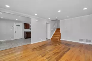 5035 S Kilpatrick Ave, Chicago, IL 60632 - Photo 7