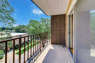 1365 Ashland Ave, Des Plaines, IL 60016 - Photo 27