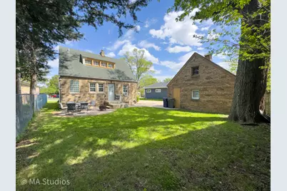 216 Wilcox Avenue, Elgin, IL 60123 - Photo 37