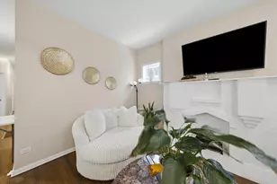 7614 S Carpenter St, Chicago, IL 60620 - Photo 5