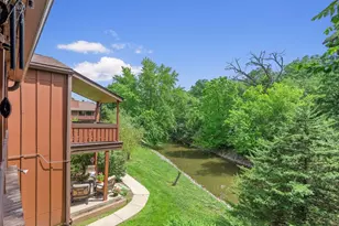 1S055 Spring Rd, Oakbrook Terrace, IL 60181 - Photo 21