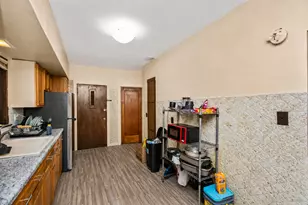 7918 S Champlain Ave, Chicago, IL 60619 - Photo 7