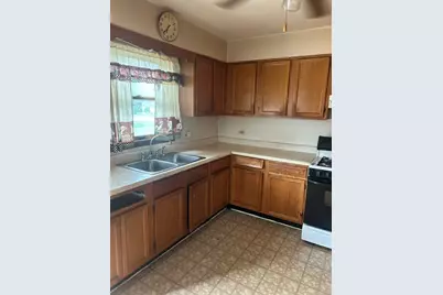 1700 S 7th Avenue, Maywood, IL 60153 - Photo 33