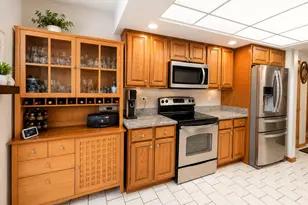 1380 Oakwood Ave, Des Plaines, IL 60016 - Photo 3