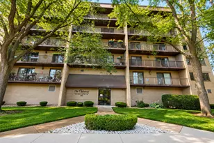 1380 Oakwood Ave, Des Plaines, IL 60016 - Photo 1