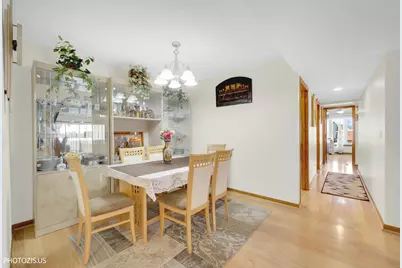 1380 Oakwood Avenue #204, Des Plaines, IL 60016 - Photo 15