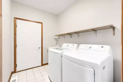 146 Santa Fe Lane, Willow Springs, IL 60480 - Photo 17