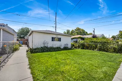 5845 W Cornelia Avenue, Chicago, IL 60634 - Photo 29