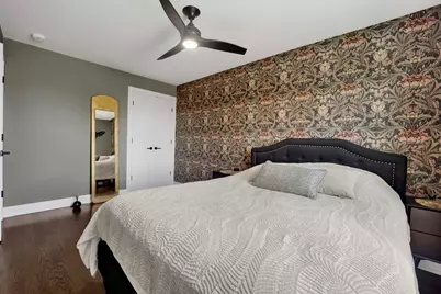 5845 W Cornelia Avenue, Chicago, IL 60634 - Photo 17