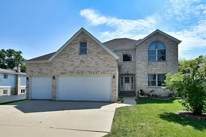 753 N Willow Road, Elmhurst, IL 60126 - Photo 1
