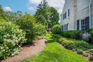1229 Alvin Ct, Glenview, IL 60025 - Photo 25