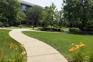 865 E 22nd St, Lombard, IL 60148 - Photo 7