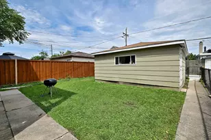 2033 N 74th Ave, Elmwood Park, IL 60707 - Photo 17