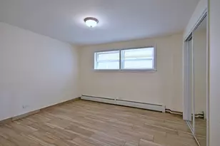 2033 N 74th Ave, Elmwood Park, IL 60707 - Photo 7