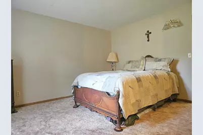 133 Fieldstone Lane, Dixon, IL 61021 - Photo 13