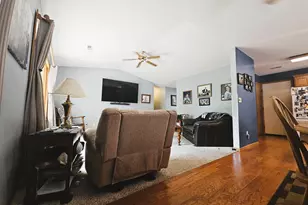 133 Fieldstone Ln, Dixon, IL 61021 - Photo 3