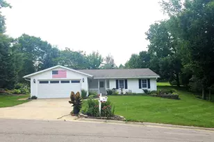 133 Fieldstone Ln, Dixon, IL 61021 - Photo 41
