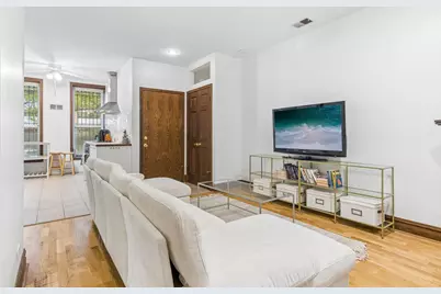 869 N Lasalle Street #2, Chicago, IL 60610 - Photo 3