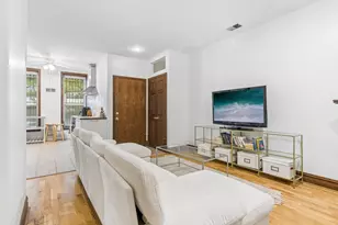 869 N Lasalle St, Chicago, IL 60610 - Photo 3
