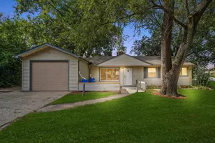 300 Meota St, Park Forest, IL 60466 - Photo 1